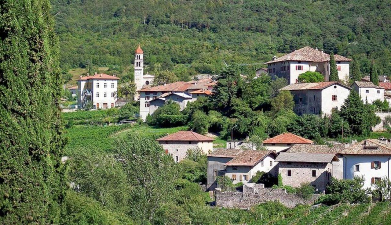 Appartamento Valle dei Laghi Calavino Esterno foto